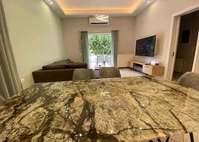 Comfortable Apartment Near To Metro