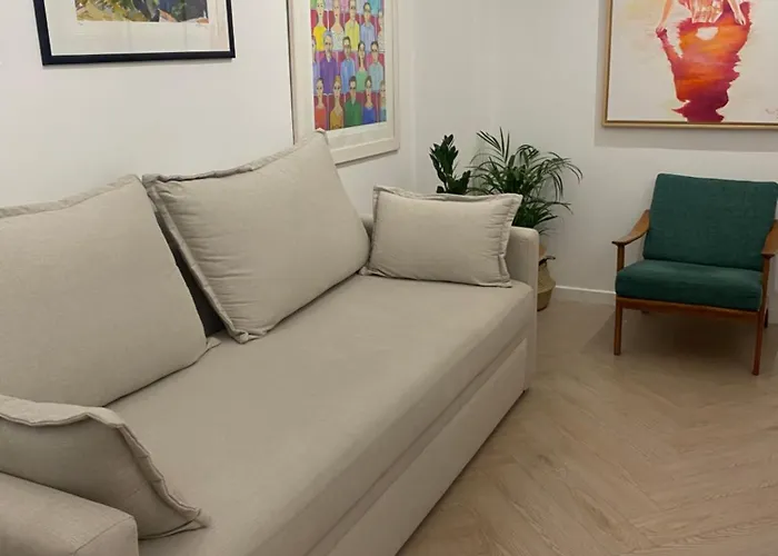 Artistic Apartment Athens City Centre